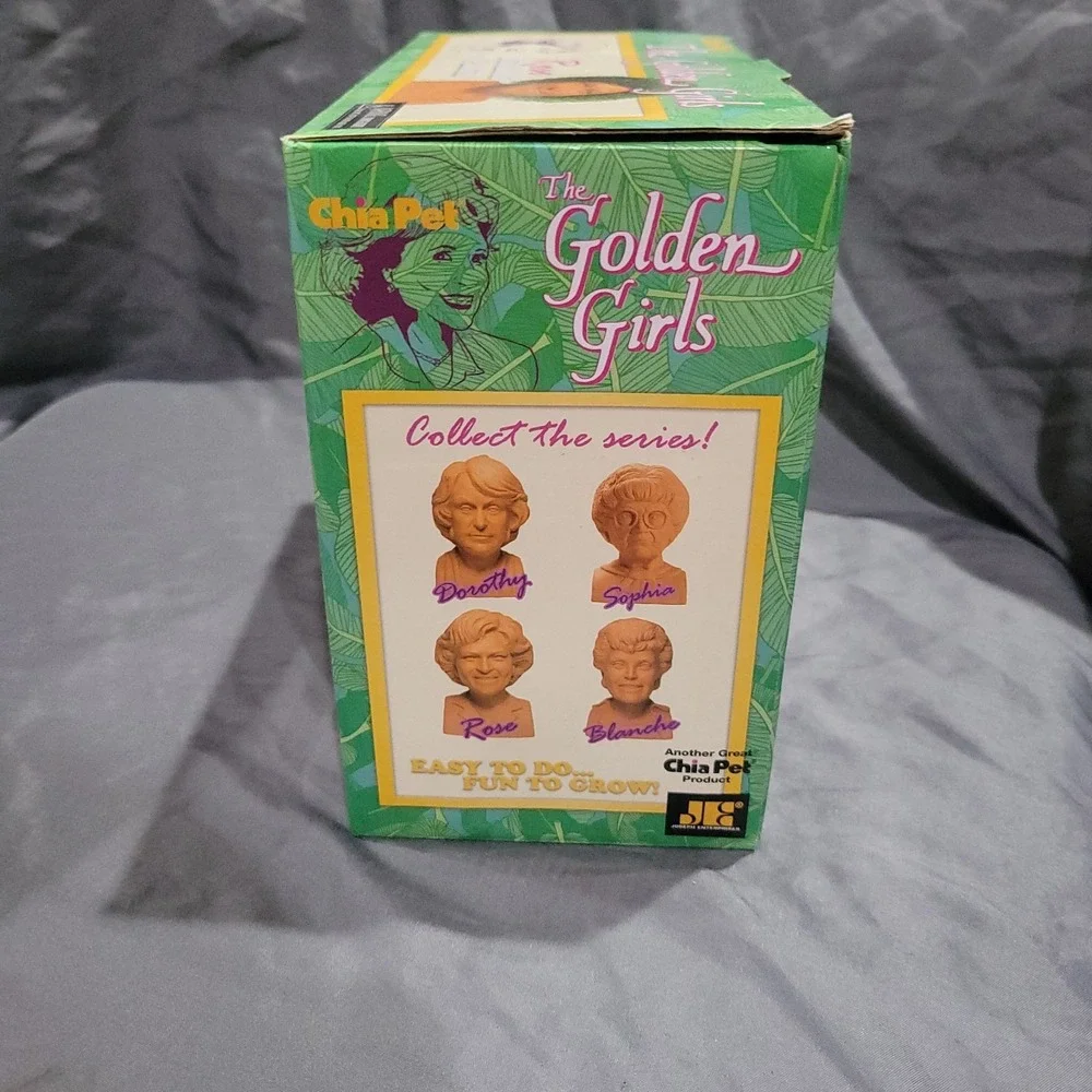 Golden Girls Rose Nylund Chia Pet Art Plant Bust Betty White Golden Palace Gift